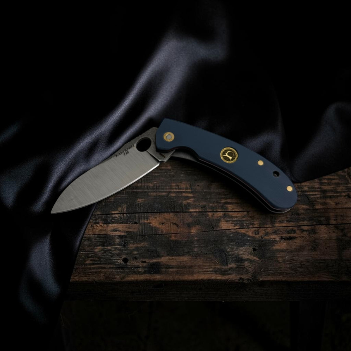 Lacivert Saplı Modern Katlanır Çakı – Model 33