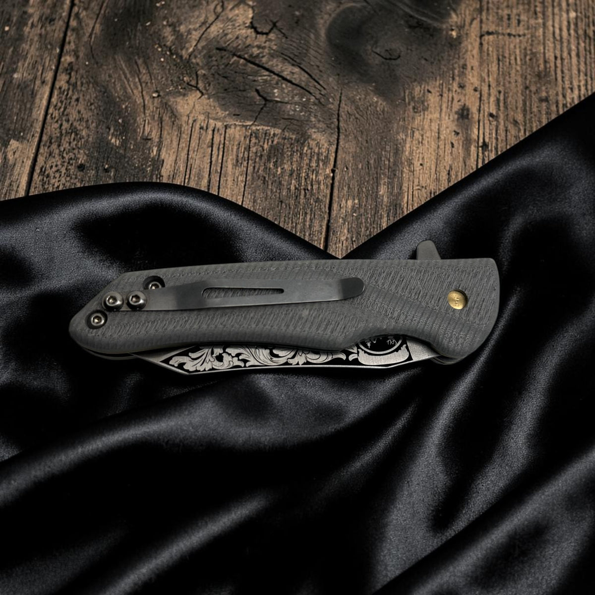 Gri Saplı Desenli Katlanır Çakı – Model 6