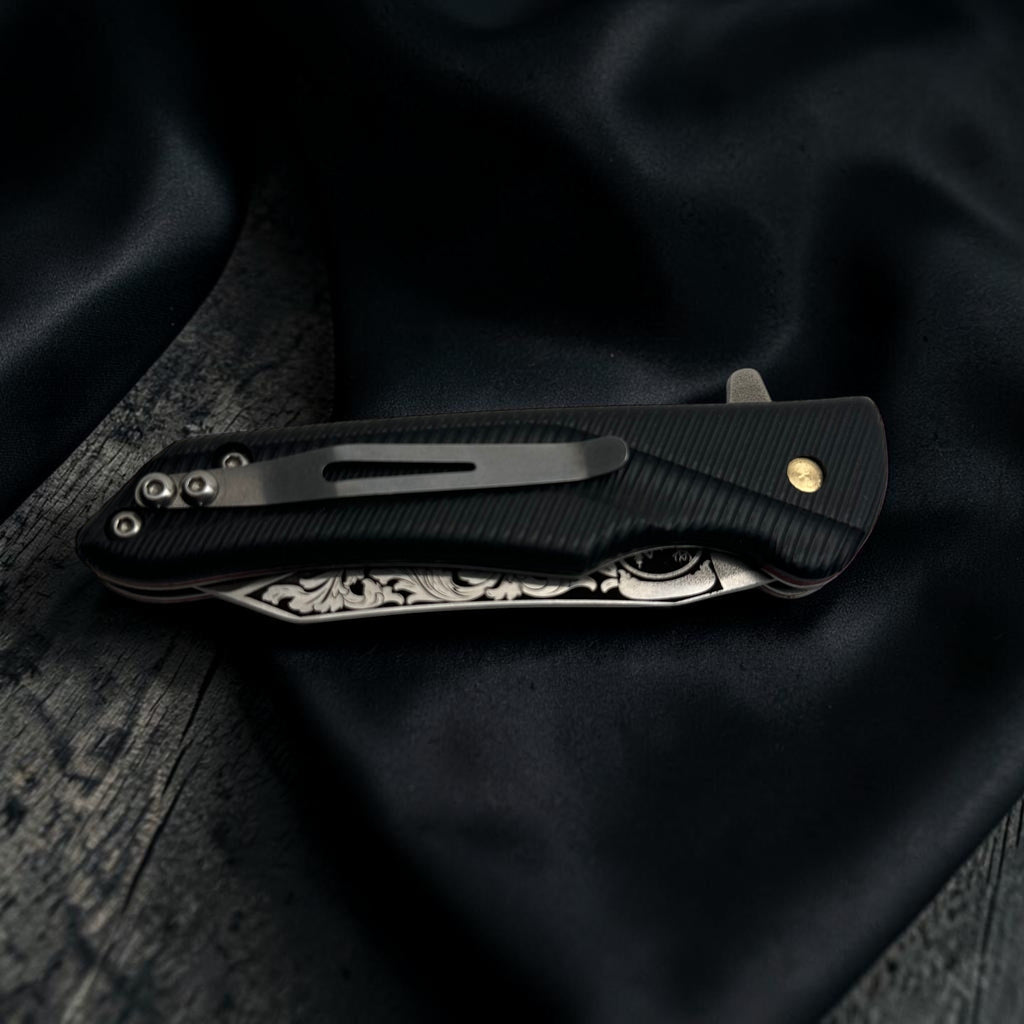 Siyah Saplı Desenli Katlanır Çakı – Model 44
