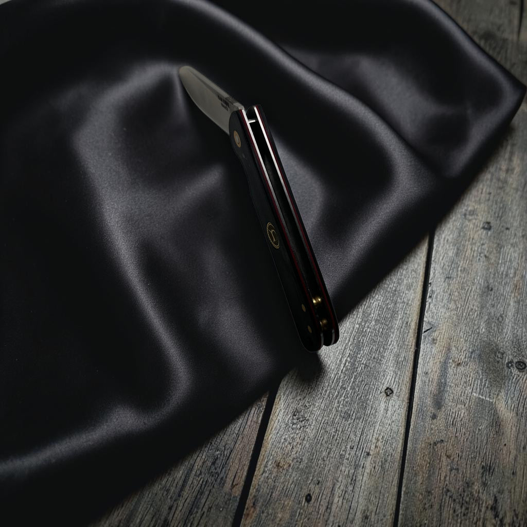 Siyah Saplı Modern Katlanır Çakı – Model 36