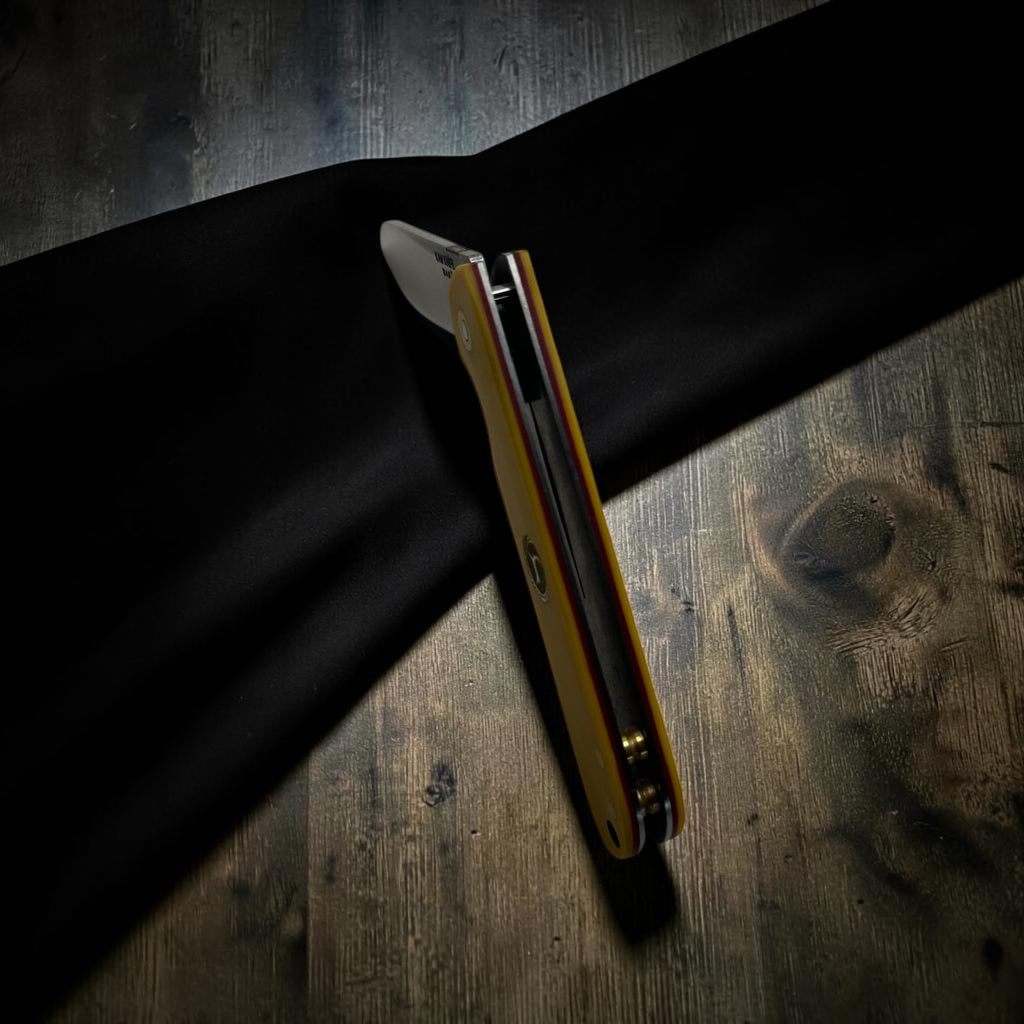 Sarı Saplı Kompakt Katlanır Çakı – Model 35