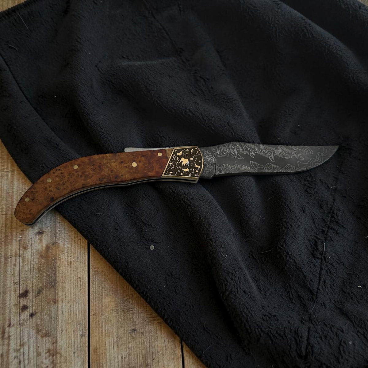 Ahşap Görünümlü Özel Detaylı Katlanır Çakı – Model 12
