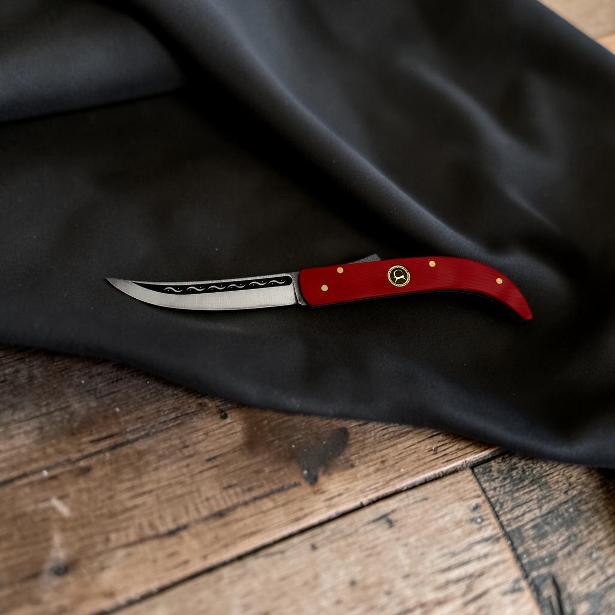 Kırmızı İnce Form Katlanır Çakı – Model 25