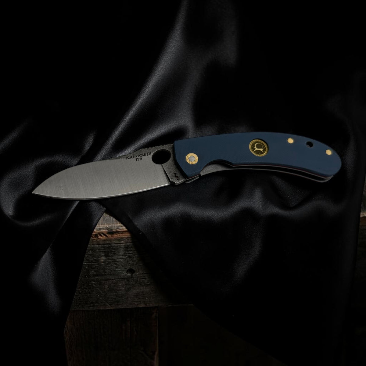 Lacivert Saplı Modern Katlanır Çakı – Model 33