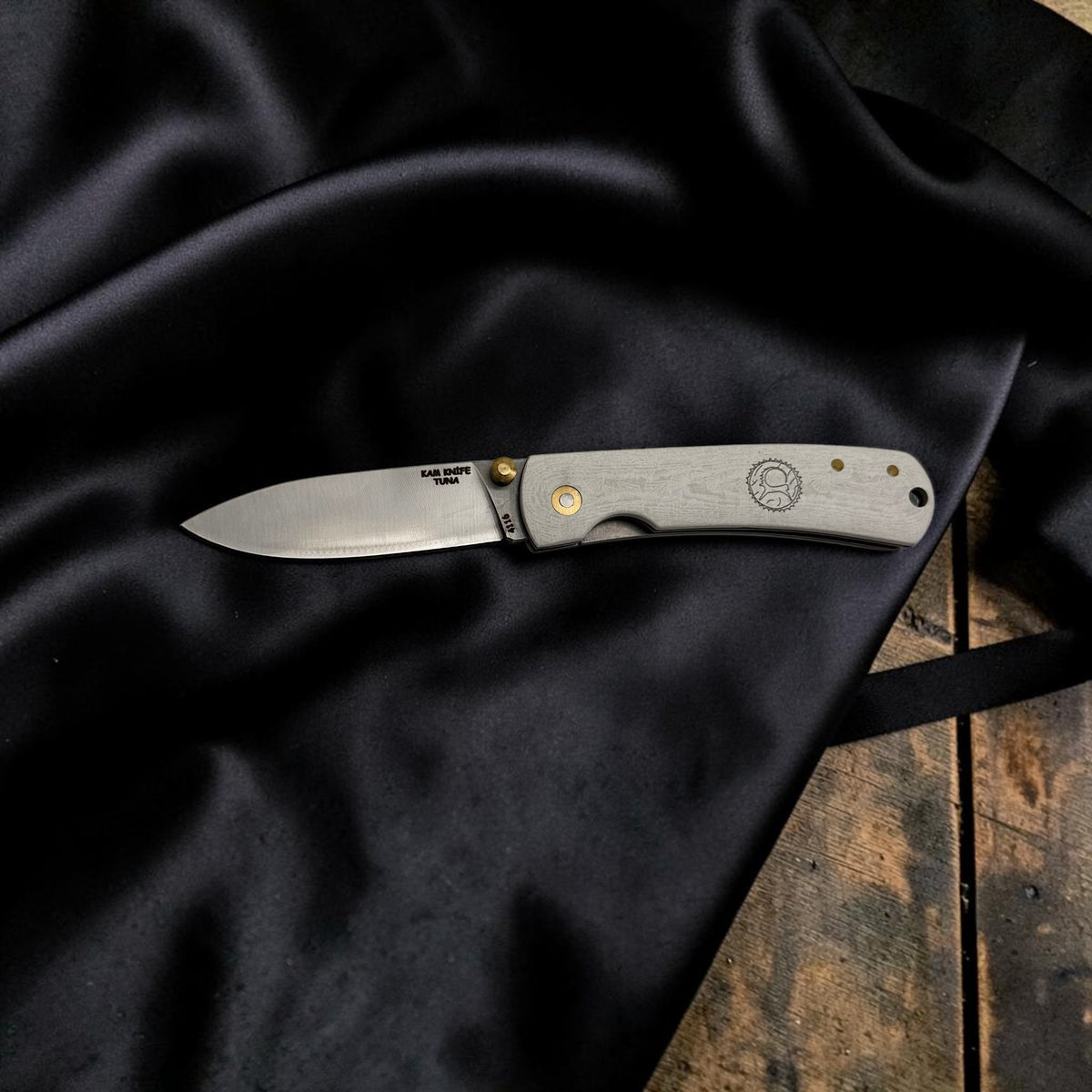 Beyaz Metalik Görünümlü Katlanır Çakı – Model 27