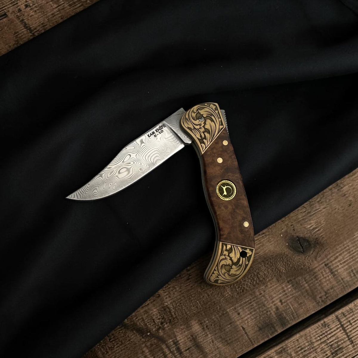 Kabartma Görünümlü Koleksiyonluk Çakı – Model 15
