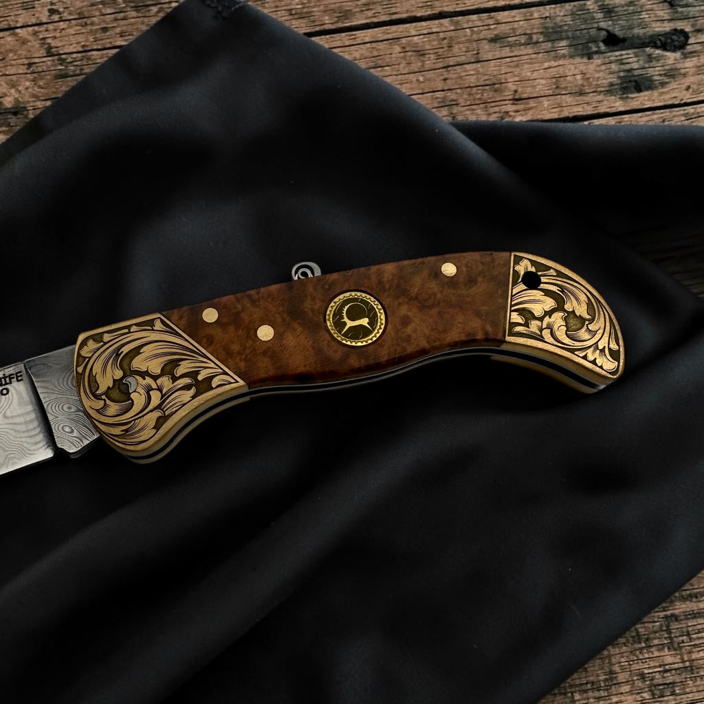 Kabartma Görünümlü Koleksiyonluk Çakı – Model 15