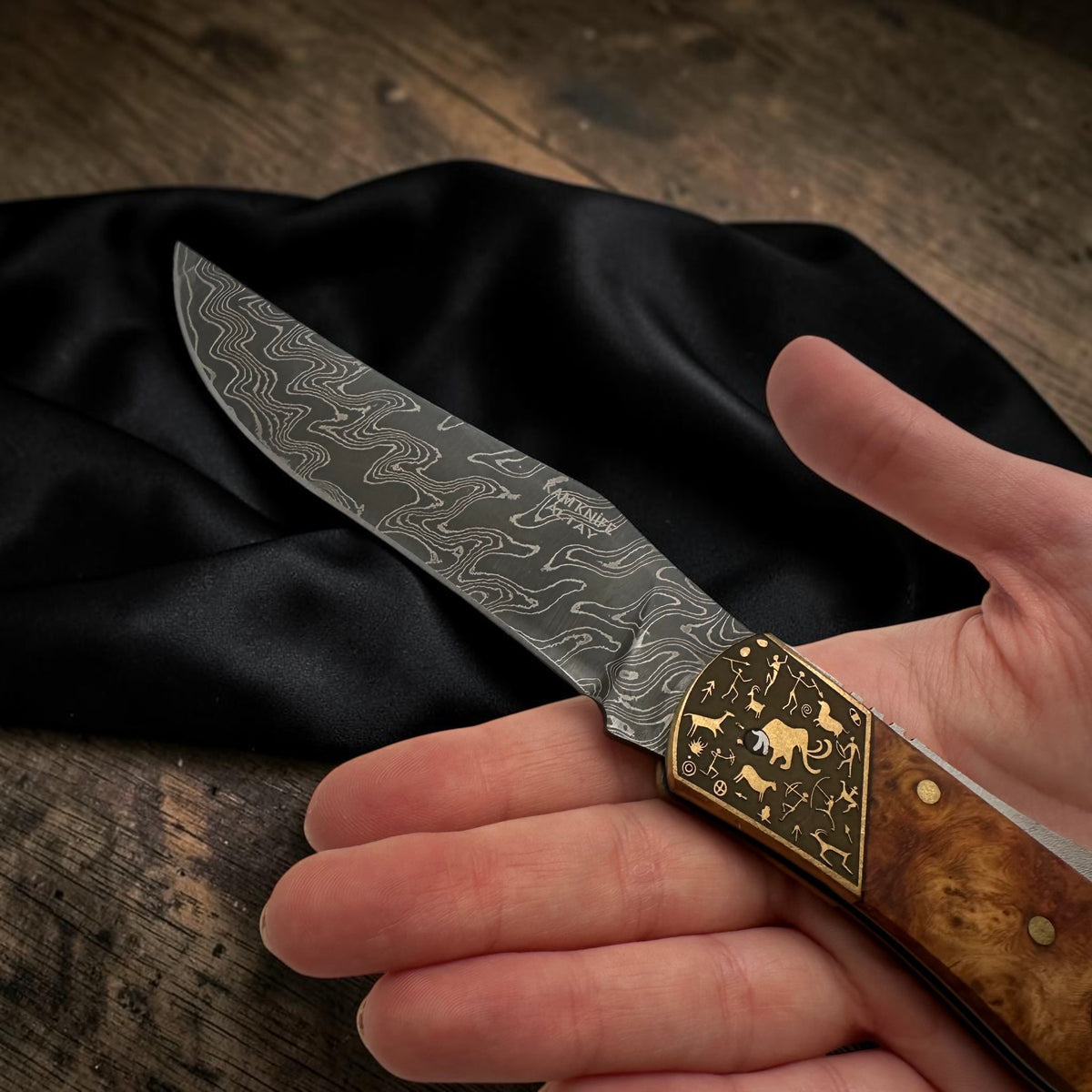 Ahşap Görünümlü Kavisli Katlanır Çakı – Model 13